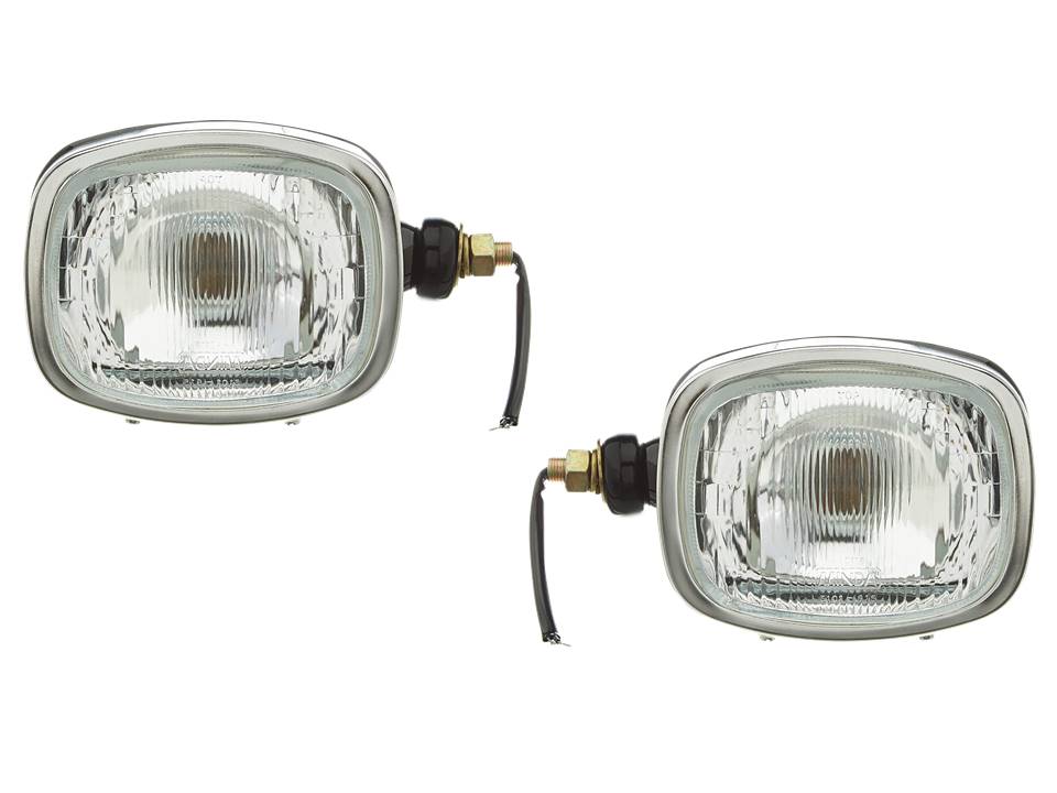HEAD LAMP RH + LH OE NH/MM BLACK W/ CHROME New Holland - Stylish Head Lamp Set with Chrome Accents
